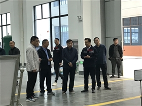 歡迎市領(lǐng)導蒞臨申容工廠